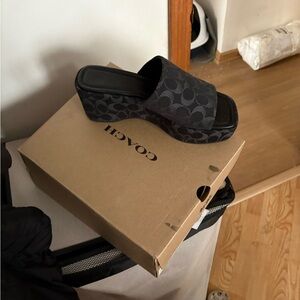 Coach Women's Black Patterned Mules